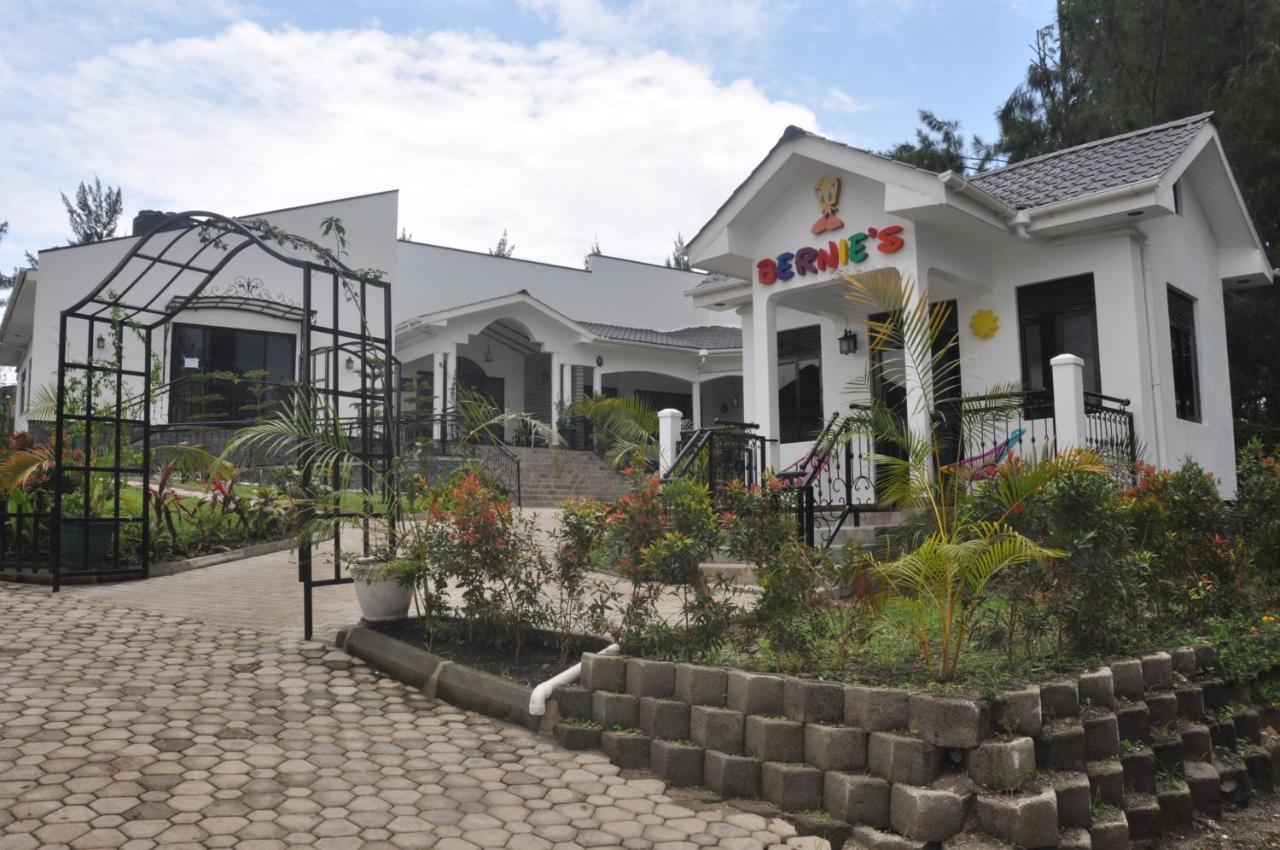 Home Bliss Hotel- Fort Portal Uganda Екстер'єр фото