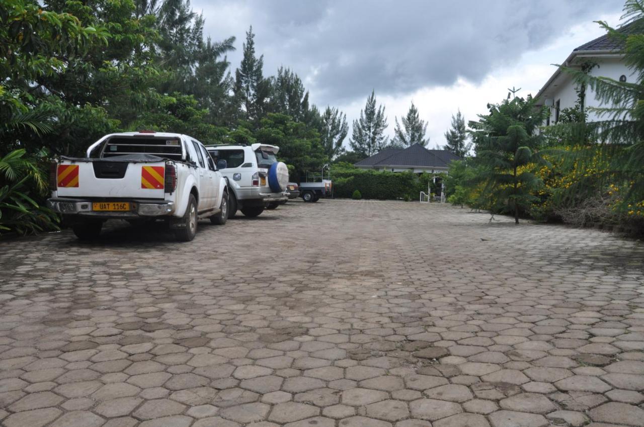 Home Bliss Hotel- Fort Portal Uganda Екстер'єр фото